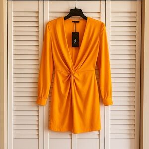 Vibrant Orange Long Sleeve Mini Dress - size Medium